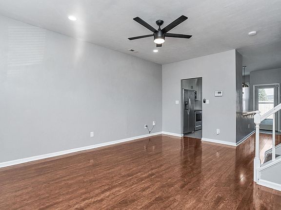 5th image of 1208 Killington Sq