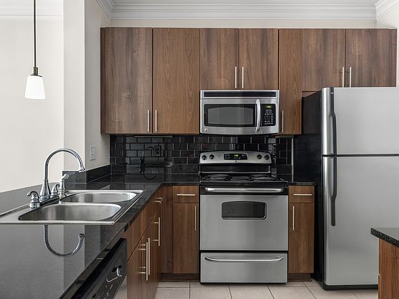 The Drexel Collective - Kitchen