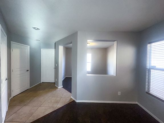 5th image of 605 Port Talbot Ave