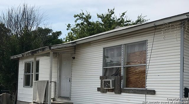 1st image of 823 Piedmont Ave