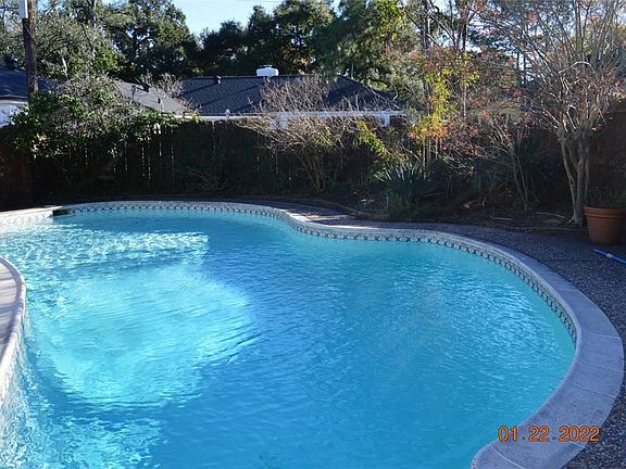 4th image of 10003 Briar Rose Dr