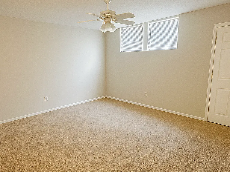 1357 Turner St — Photo 6
