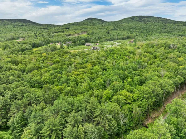 1263 Cherry Valley Road, Gilford, NH 03249