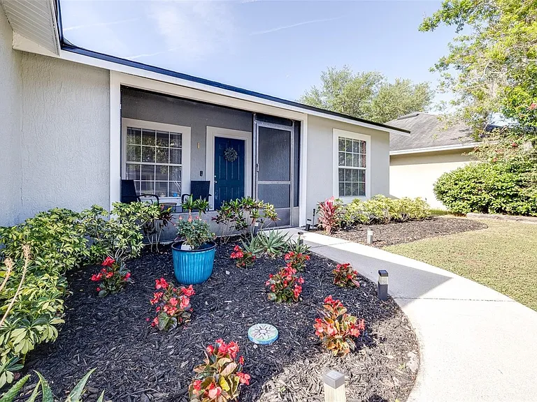227 Madalyn Ct — Photo 3