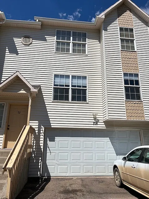 70 Vale Cir