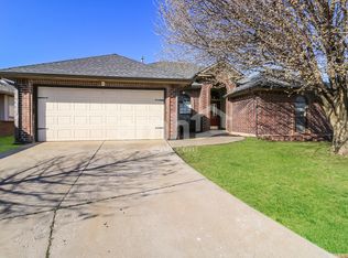605 SW 155th Pl, Oklahoma City, OK 73170