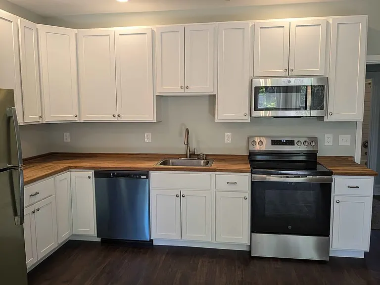 115 Main St #3 — Photo 2