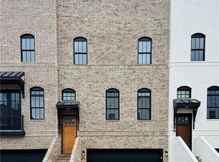 337 Sugarview Rd, Sugar Hill, GA 30518