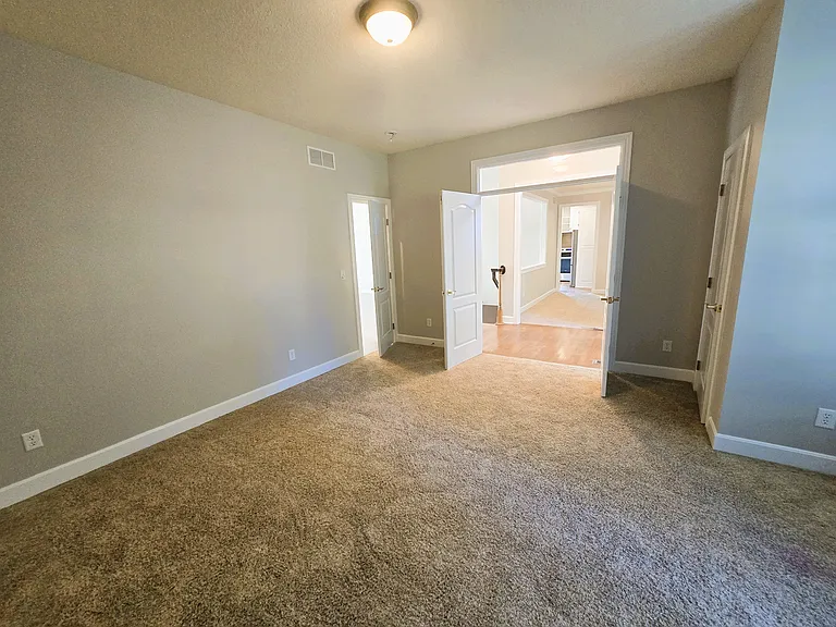 11855 W 144th Ter — Photo 18