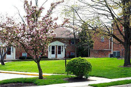 3rd image of 1361 Bluff Ave #11