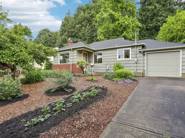 8835 NE Beech St, Portland, OR 97220