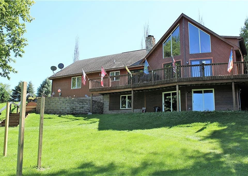 2620 231st Street, Cushing, WI 54006 Zillow