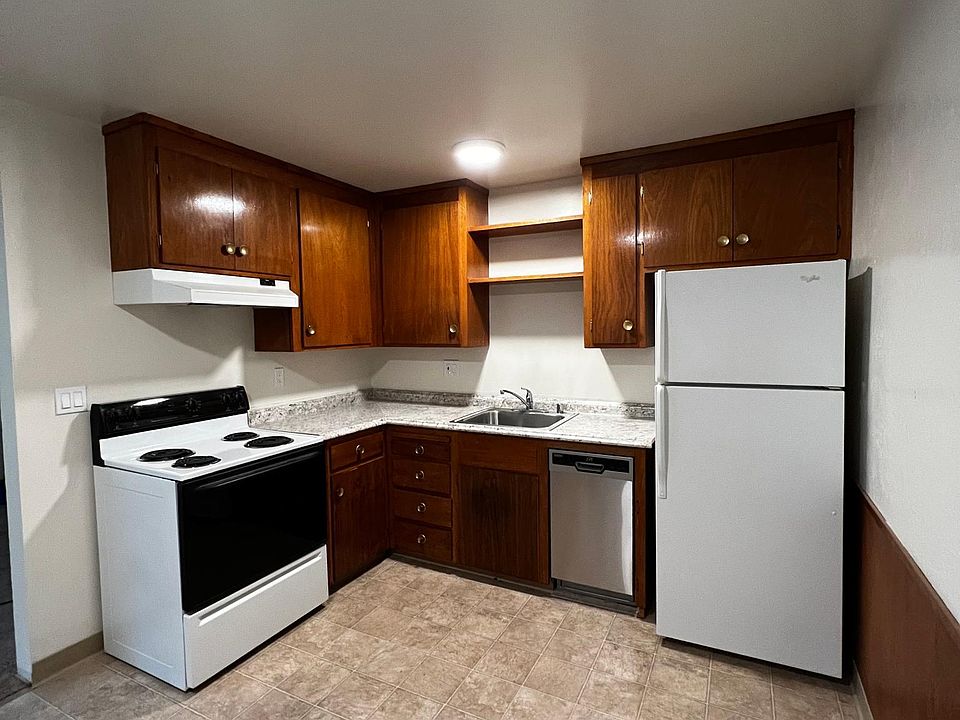 1st image of 2137 Pasetta Dr #3