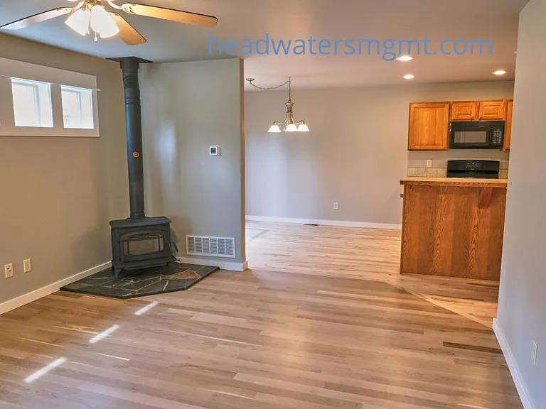 403 N Quaw Blvd — Photo 9