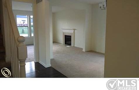 dining room photo.jpg