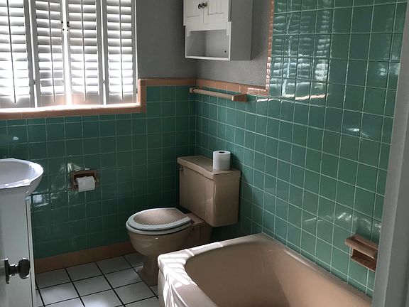5th image of 14686 Wildwood Dr