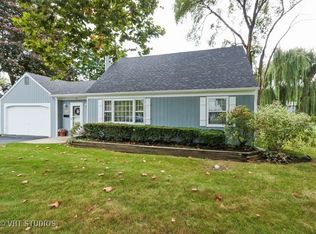 313 Highland Rd, Grayslake, IL 60030