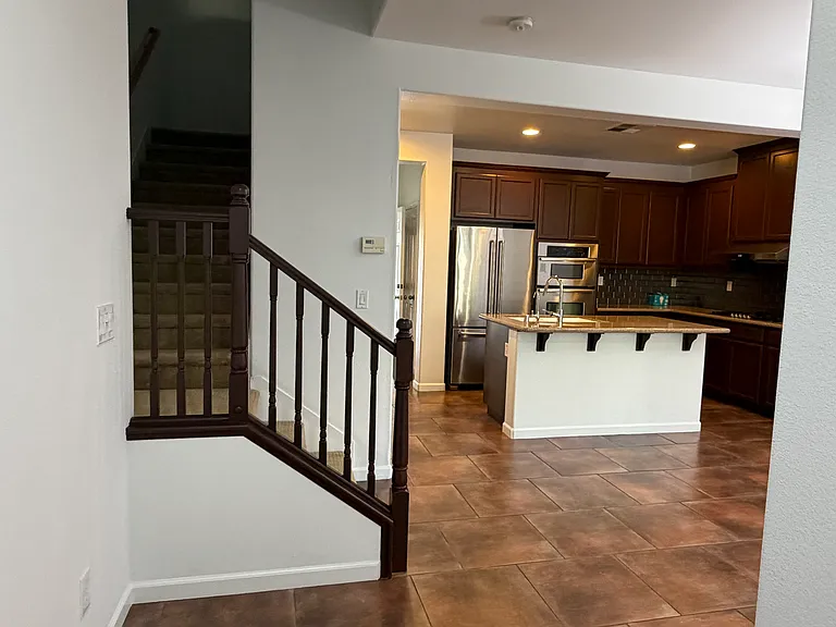 3118 Fioli Way — Photo 3