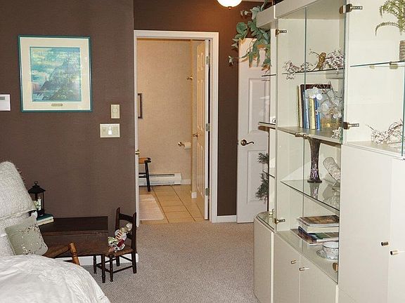 2nd image of 2109 Lakefield Dr