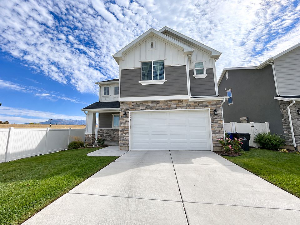1st image of 2146 W Lydia Ln