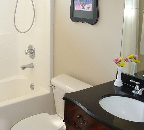 Guest Bathroom