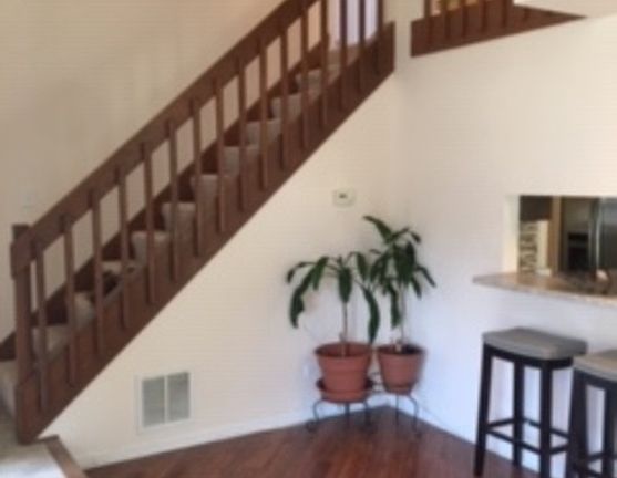 3rd image of 19423 Elm Dr