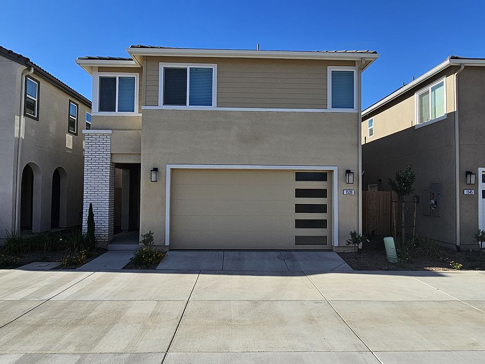 1st image of 1539 Foxhill Ln