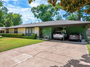 5648 W Circle Dr, Alexandria, LA 71301