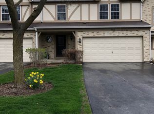 1462 W Sapphire Dr, Hoffman Estates, IL