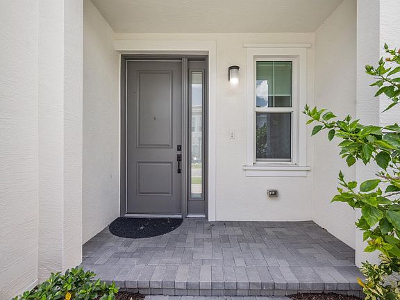 4th image of 16412 Millenium Court
