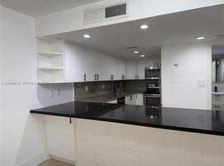 14327 SW 97th Ln #Townhouse 14327, Miami, FL 33186