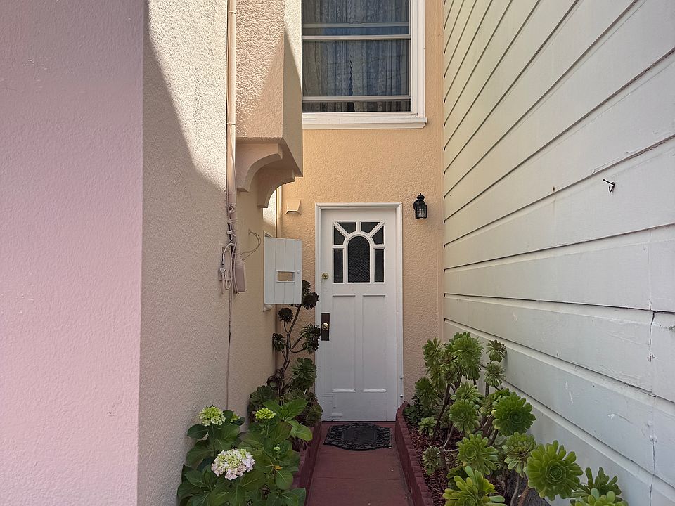 1st image of 1370 34th Ave #A