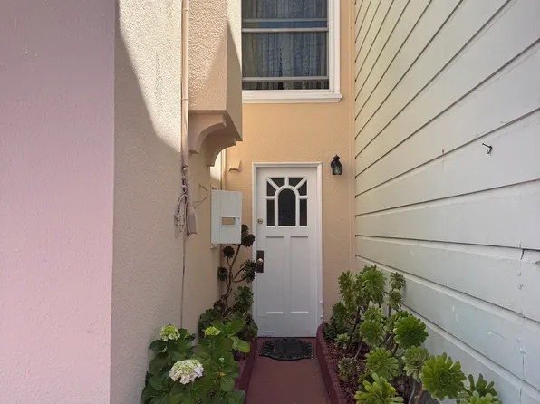 1370 34th Ave #A, San Francisco, CA 94122