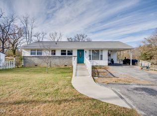 209 Elmhurst Dr, Kingsport, TN 37663
