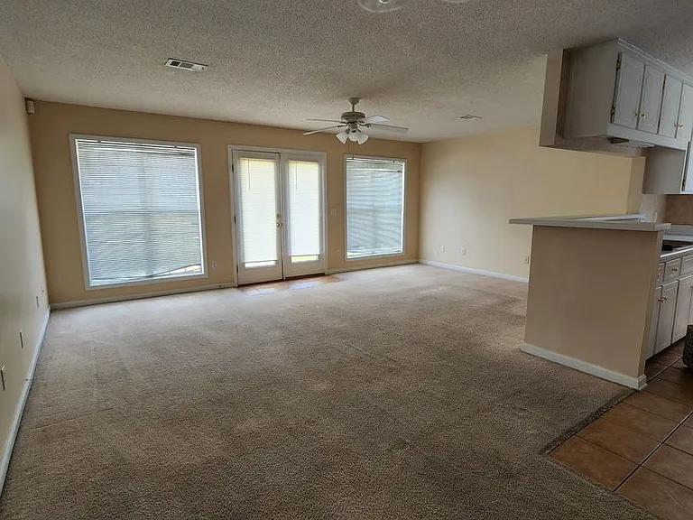 143 S Springview Dr — Photo 9