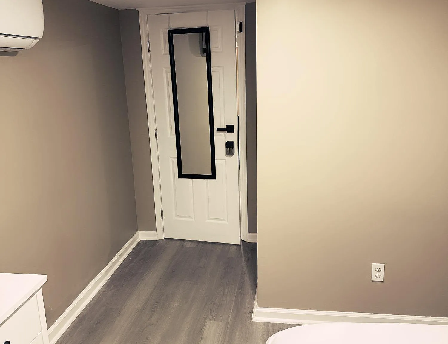 4 bed, 4.0 bath, 1744 sqft, $741 — Photo 2