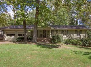 1830 Bellewood Rd, Jackson, MS 39211