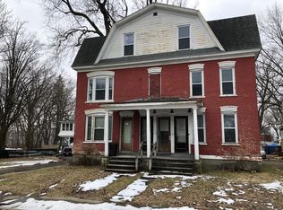 68 Prospect St #2, Amsterdam, NY 12010
