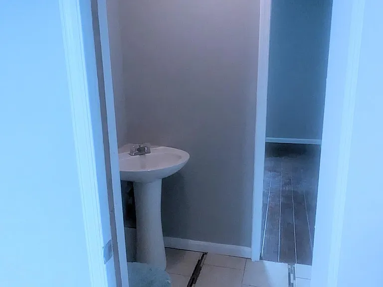 4108 Cambridge St #2 — Photo 7