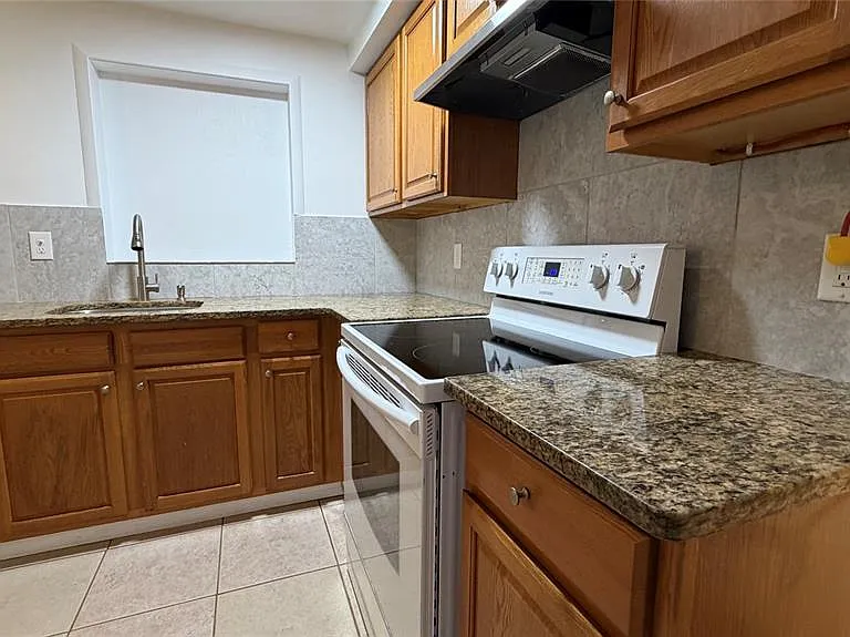 4102 Highland Loop — Photo 14