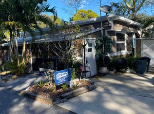 42 W Oak St, Osprey, FL 34229