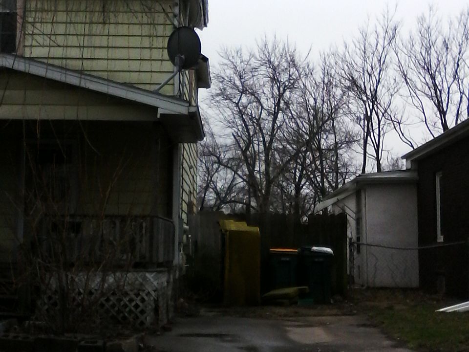 2nd image of 213 Cedar St