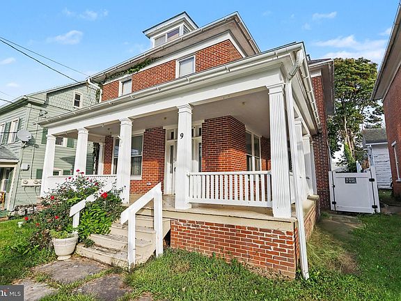 4th image of 9 N Main St