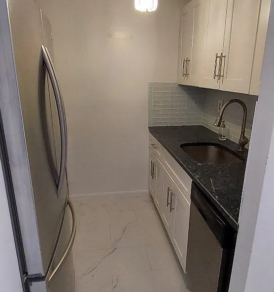 341 Monmouth St #203D — Photo 7