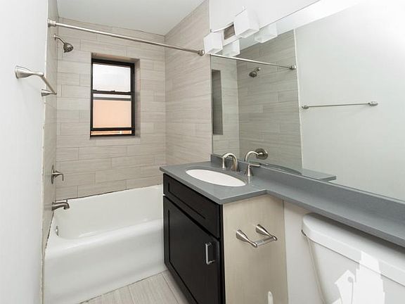 5th image of 2420 N Kedzie Blvd #1525