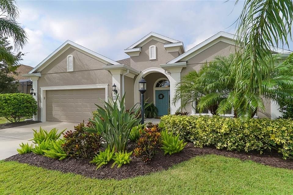 1st image of 4808 Claremont Park Dr