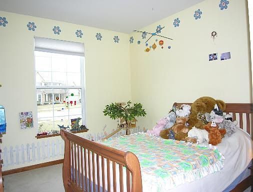 2nd image of 199 Pine Ridge Ln