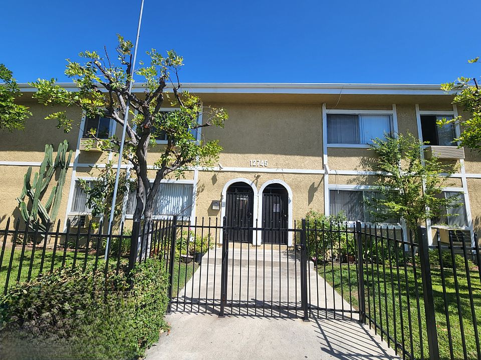1st image of 12745 Vanowen St APT 14