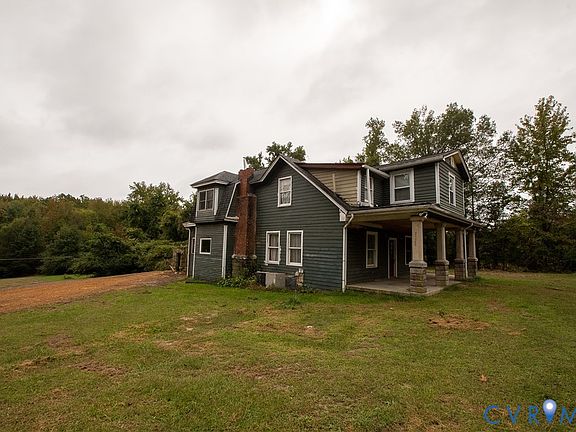4th image of 21727 Farmers Ln