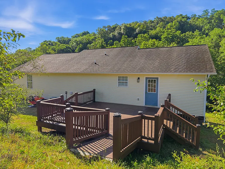 1690 River Bend Rd — Photo 42